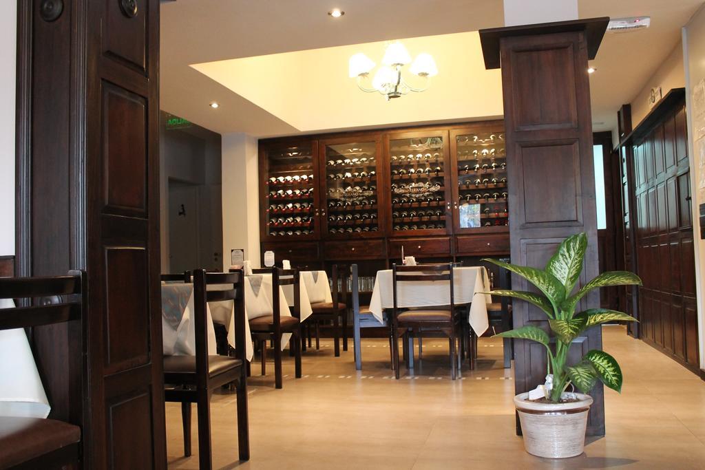 Hotel Rincon Vasco Mendoza Extérieur photo