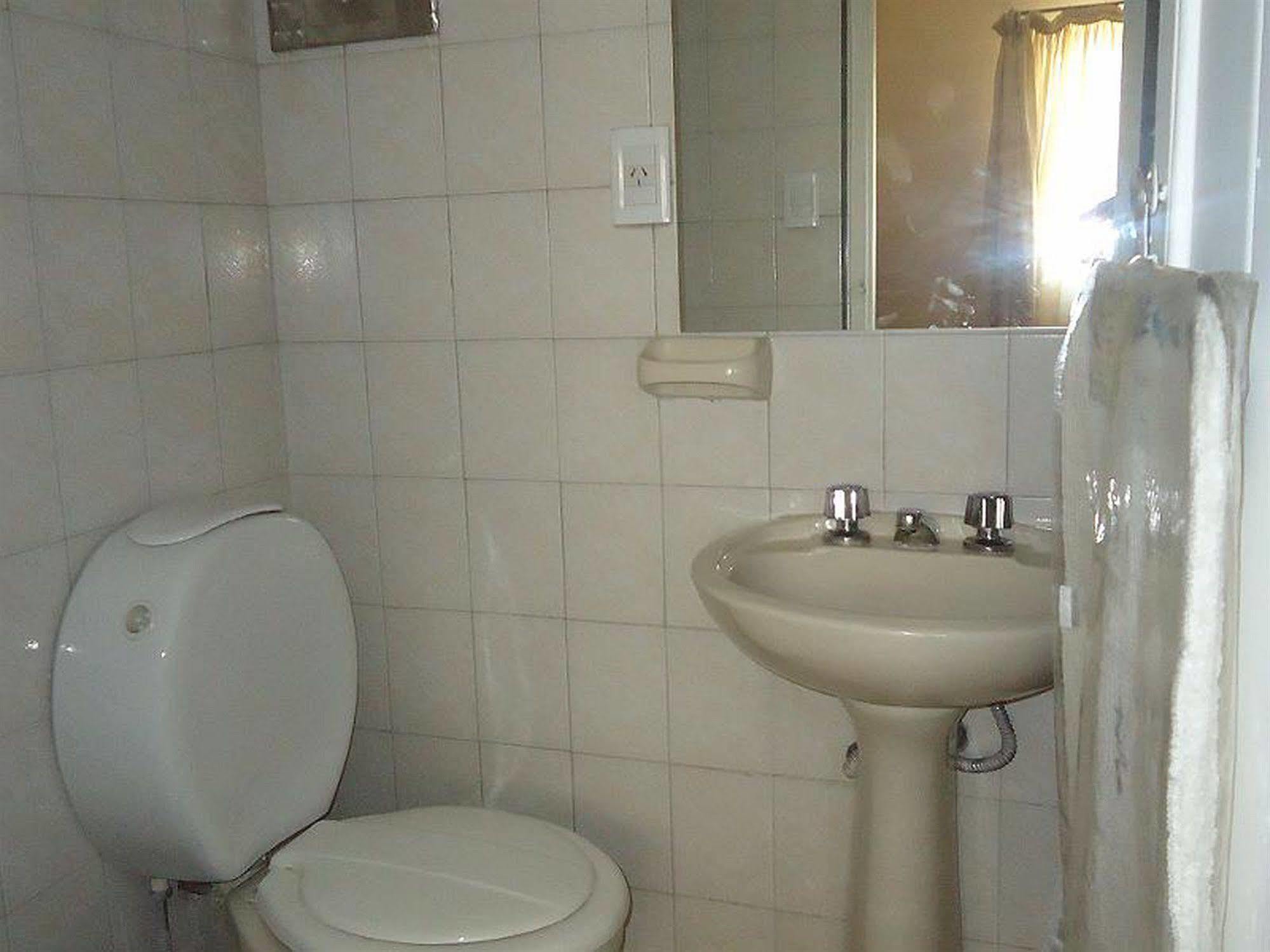 Hotel Rincon Vasco Mendoza Extérieur photo